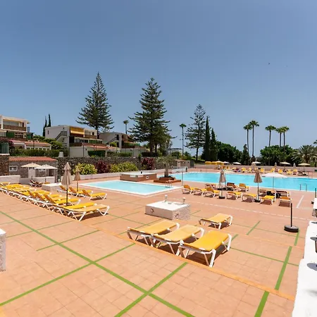 Luxury Seaview Monte Rojo アパート